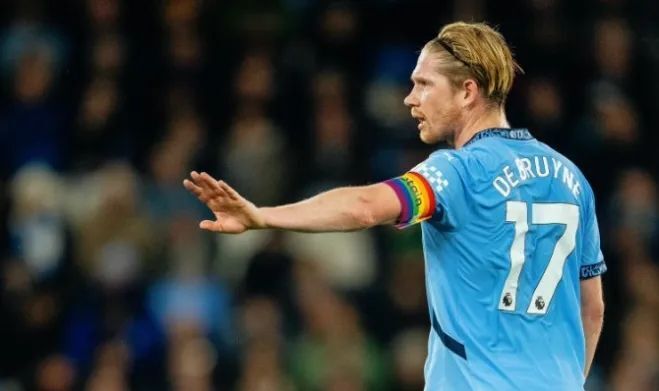 以租借形式 以租借形式