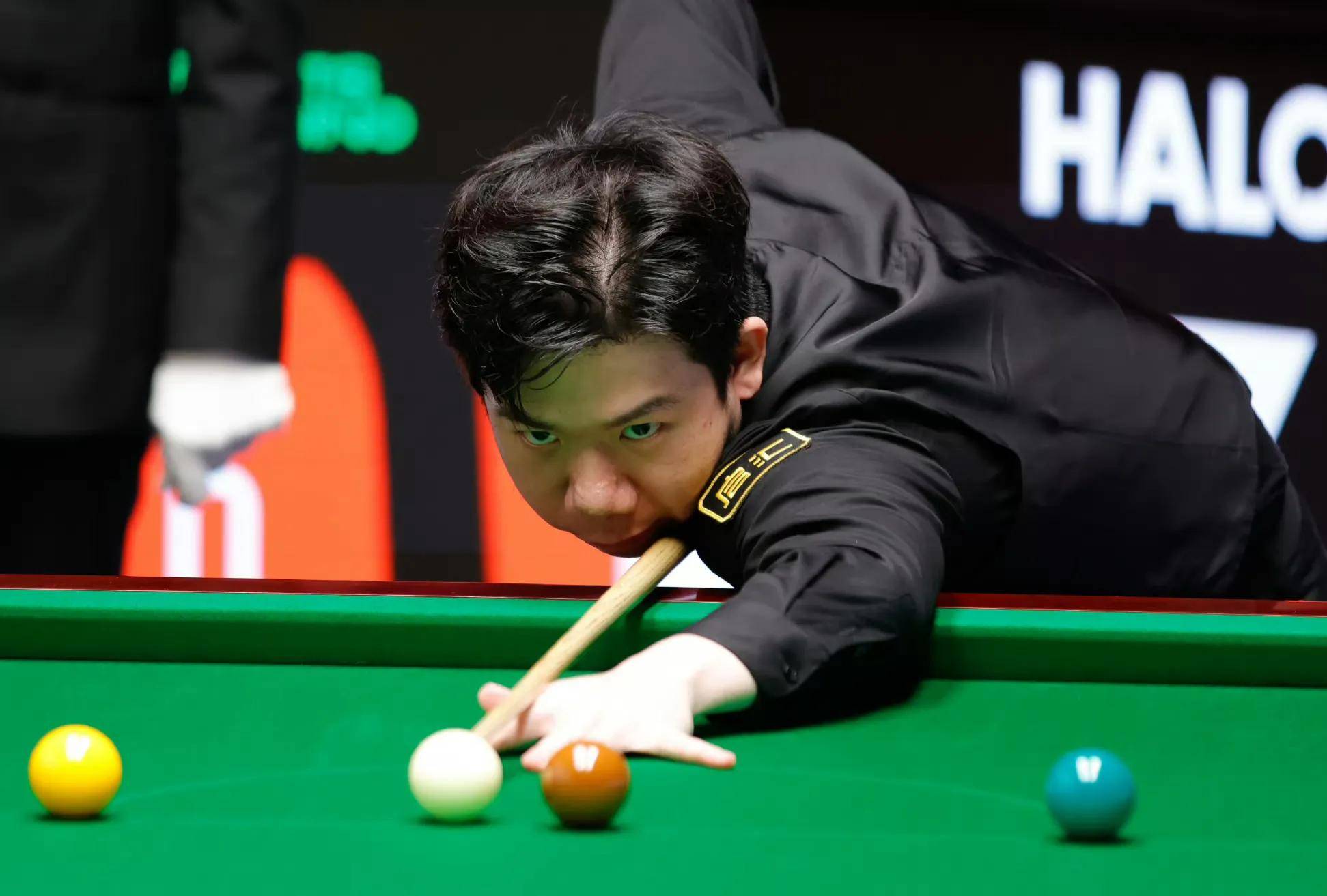 巴萨向欧足 巴萨向欧足