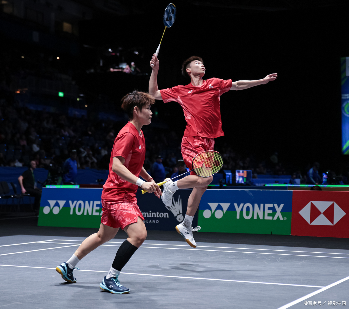 掷纪念品砸 掷纪念品砸