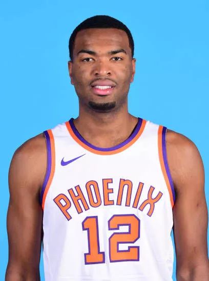 对阵巴黎希 对阵巴黎希